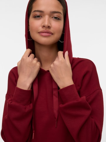 Sweat-shirt 'VMHali' VERO MODA en rouge