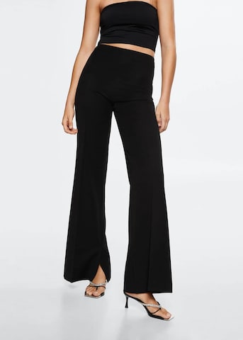 Wide Leg Pantalon à plis 'Planito' MANGO en noir : devant