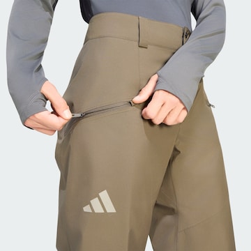 ADIDAS TERREX Normální Outdoorové kalhoty – zelená