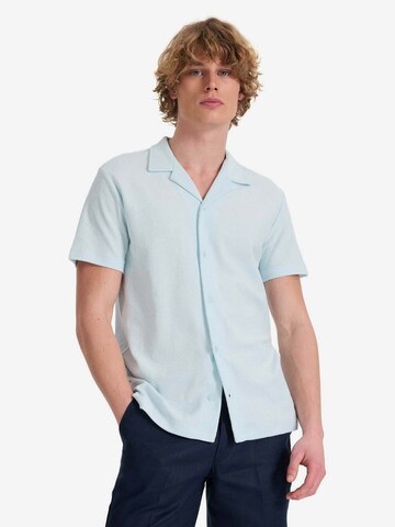 WESTMARK LONDON Regular fit Button Up Shirt in Blue: front