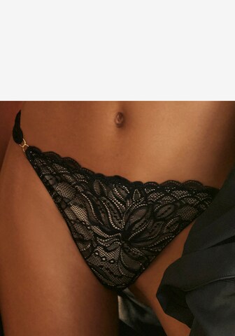 LASCANA Panty in Black: front