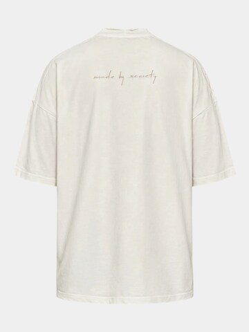 Maglietta 'BIT-CRUSH T-shirt - T17202' di Made By Society in bianco