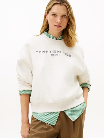 TOMMY HILFIGER Sweatshirt i vit: framsida