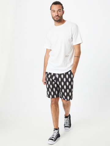 regular Pantaloni chino 'XX Chino EZ Short' di LEVI'S ® in nero