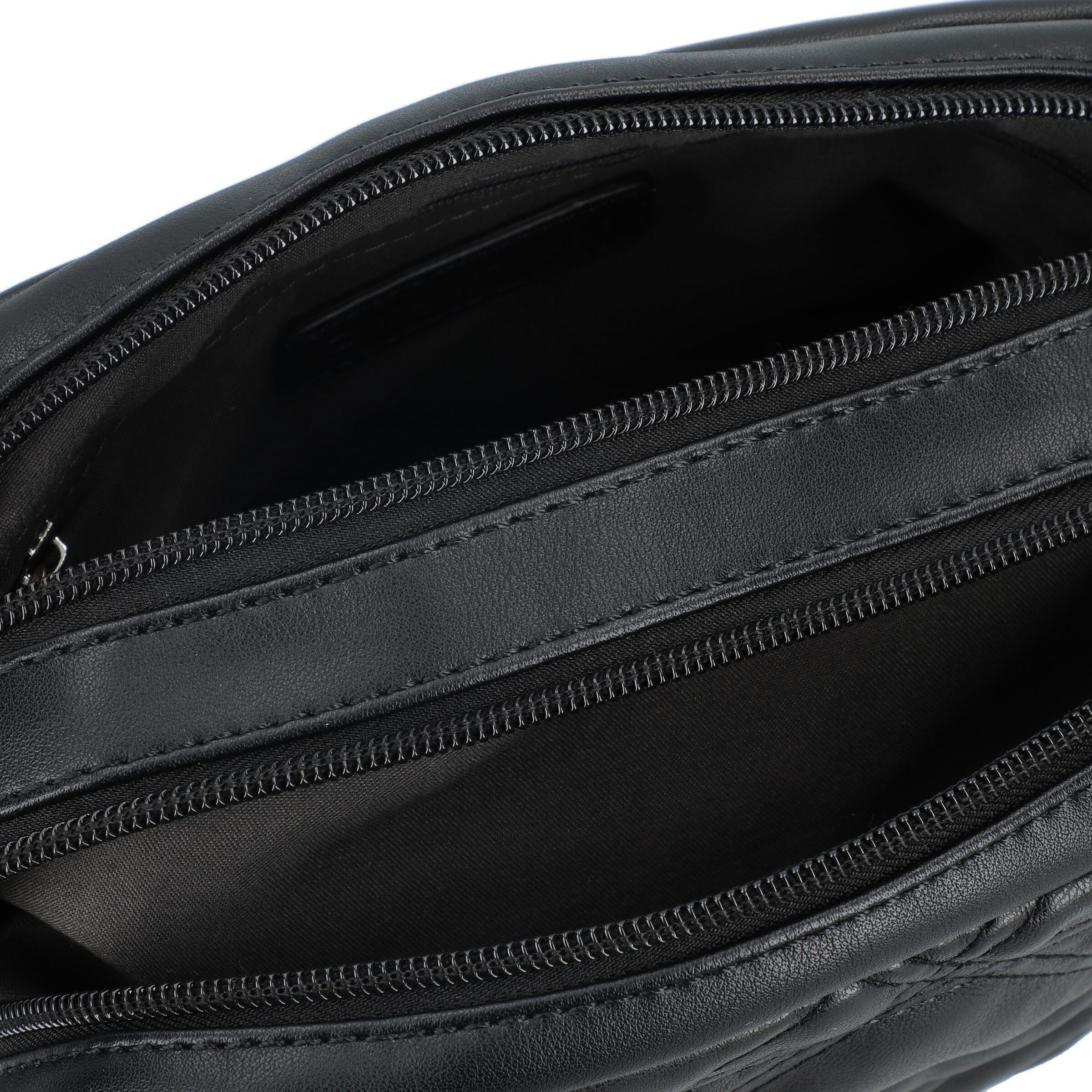 TOM TAILOR Schoudertas 'Juana' in Zwart