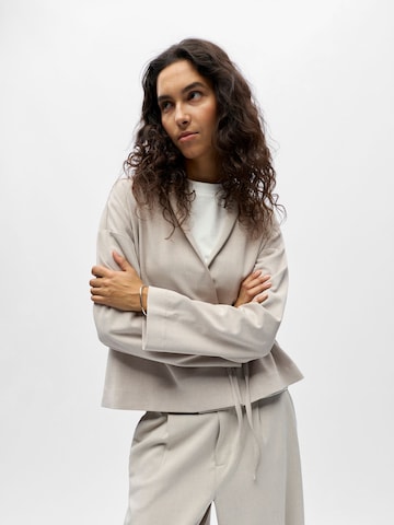 Chemisier OBJECT en blanc