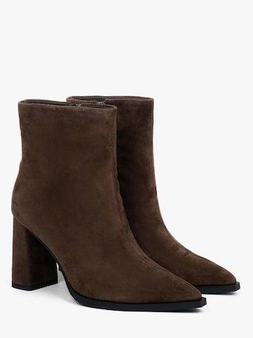 Ankle boots '5745-7' di Estro in marrone: frontale
