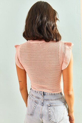 Bianco Lucci Sweater in Pink
