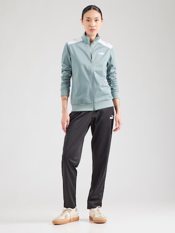 PUMA - Chándal en verde: frente