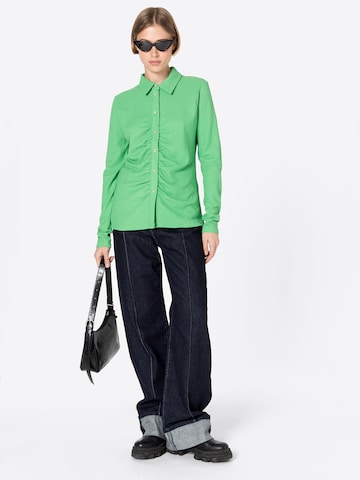 NÜMPH Blouse 'GATHER' in Groen