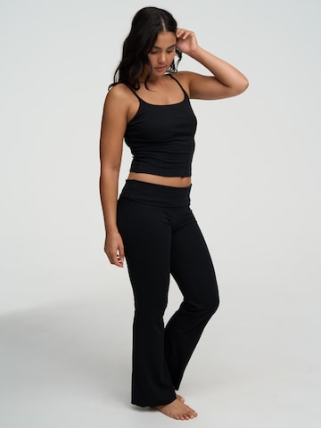 évasé Leggings 'Cotton Flared Bootcut Leggings' cfab (formerly creamy fabrics) en noir