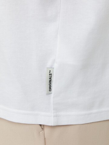 Tricou 'LAKEWOOD' de la JACK & JONES pe alb