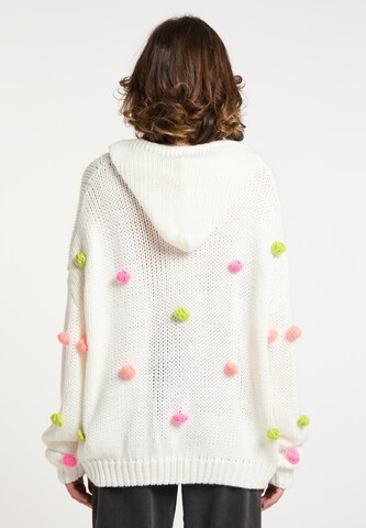 MYMO Sweater in White