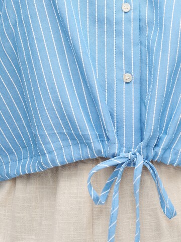 ONLY Carmakoma - Blusa 'CARDEA' en azul