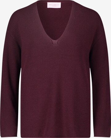 Betty Barclay Sweater in Purple: front