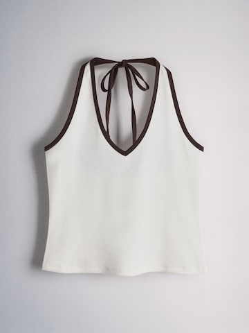 The Set Top in Beige