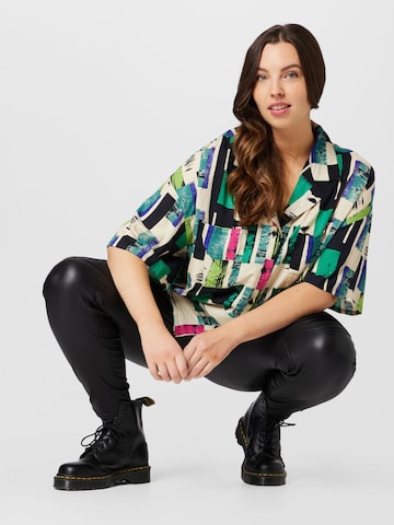 Nasty Gal Plus Bluse in Schwarz