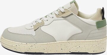 Pull&Bear Sneakers in White