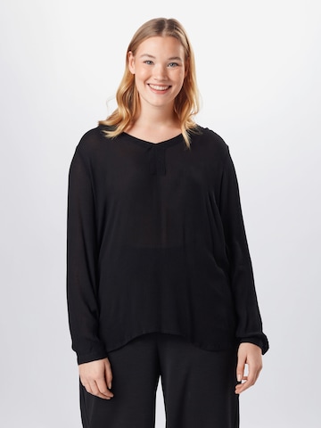 KAFFE CURVE - Blusa 'Ami' en negro: frente