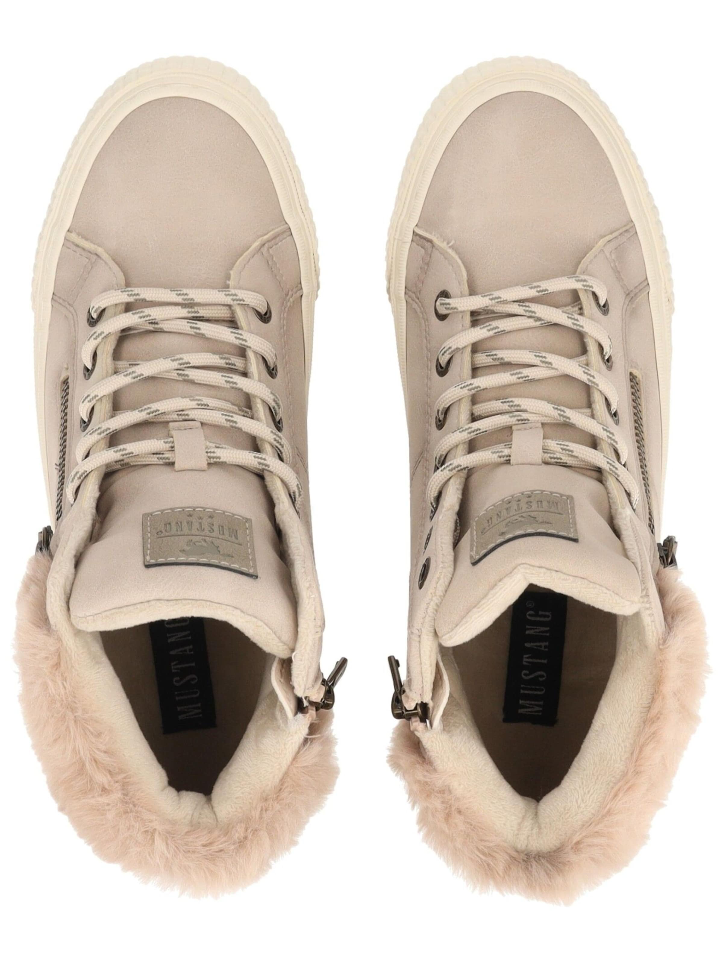Bottines à lacets MUSTANG en beige