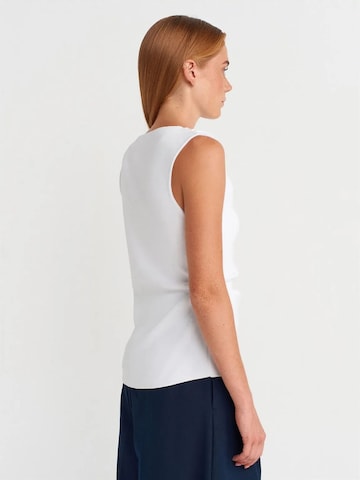 Tops en tricot Dilvin en blanc