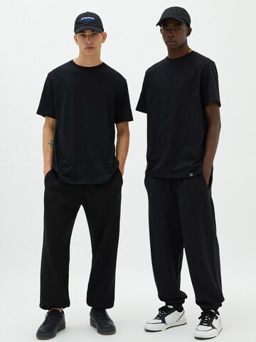 Pull&Bear T-Shirt in Schwarz