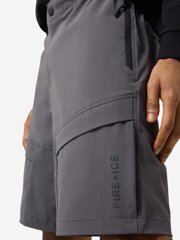 Bogner Fire + Ice Regular Funktionsshorts 'Caleb' in Grau