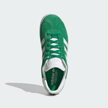 zaļš ADIDAS ORIGINALS Brīvā laika apavi 'Gazelle'