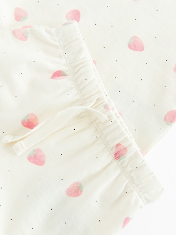 Set di Cool Club in bianco