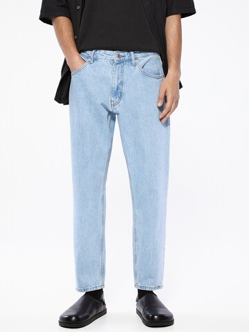 Pull&Bear Regularen Kavbojke | modra barva: sprednja stran