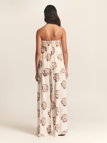 St MRLO Top in Beige: back