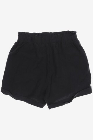 Pull&Bear Shorts XS in Schwarz