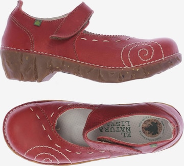 EL NATURALISTA Flats & Loafers in 37 in Red: front