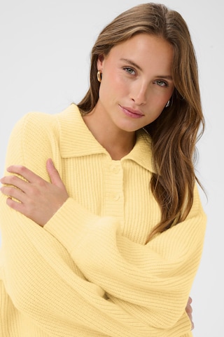 SAINT TROPEZ Sweater 'Ottoline' in Yellow