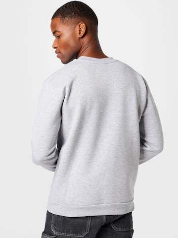 Sweat-shirt 'Curt' ABOUT YOU en gris