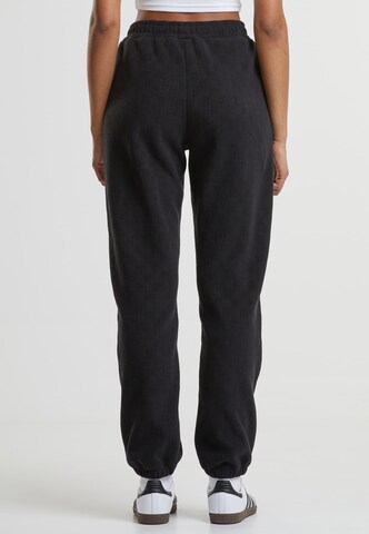 Urban Classics Tapered Hose in Schwarz
