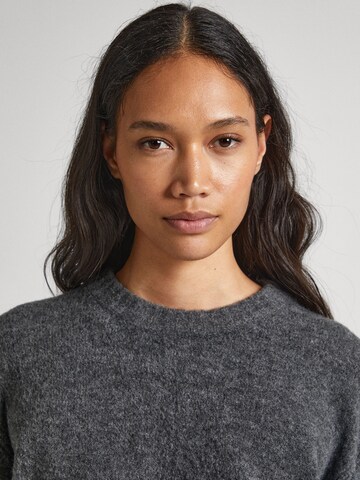 Pepe Jeans Sweater 'Denisse' in Grey