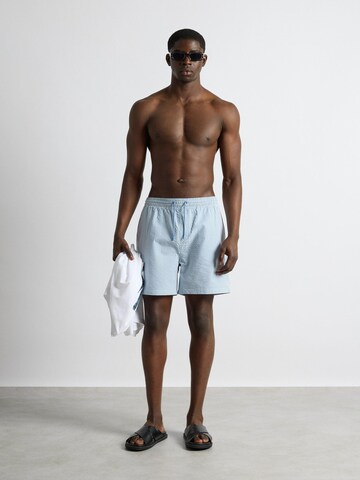 Burocs Badeshorts‌‌‌‌‌‌ in Blau: Vorderseite