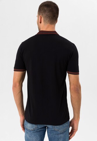 Tricou de la Jimmy Sanders pe negru