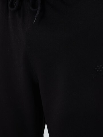 Tommy Life Regular Workout Pants 'Jogginghose' in Black