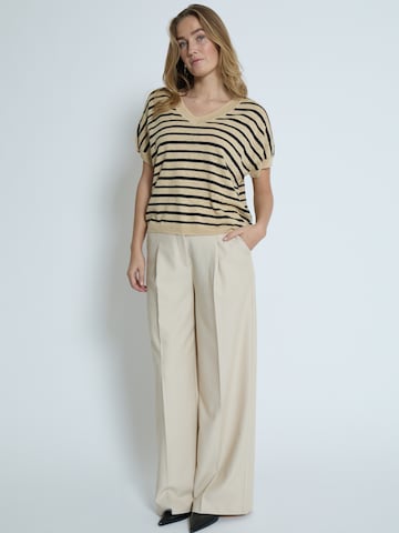 T-shirt 'Alayan' Peppercorn en beige
