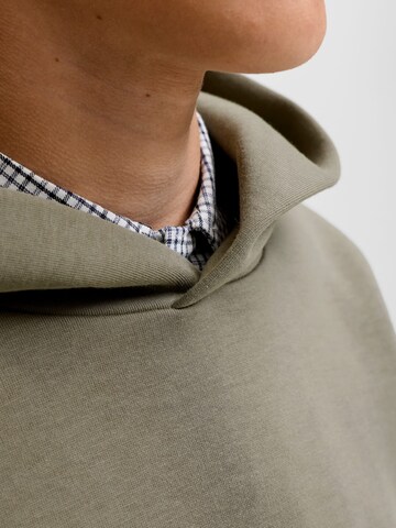 Jack & Jones Junior Sweater 'JJEBarron' in Green