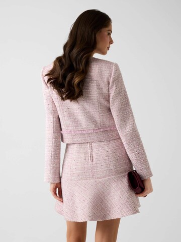 GUESS Between-Season Jacket in Pink