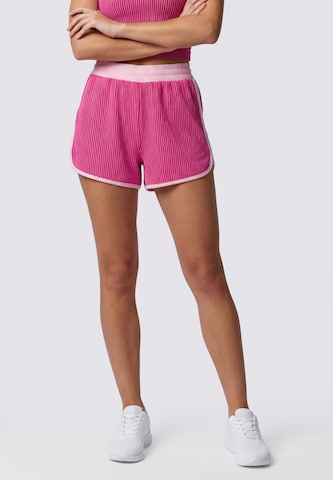 myMo ATHLSR Loose fit Pants in Pink: front