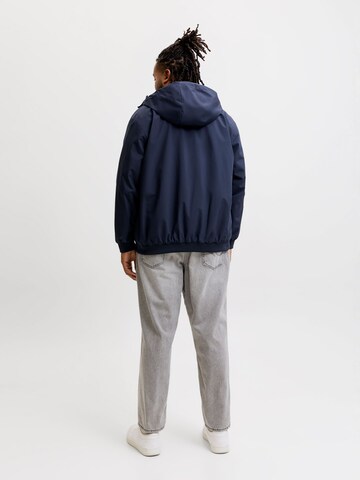 Jack & Jones Plus Prehodna jakna 'JJECharge' | modra barva