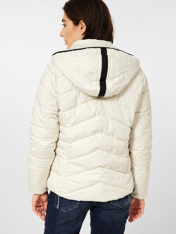 CECIL Between-Season Jacket in White