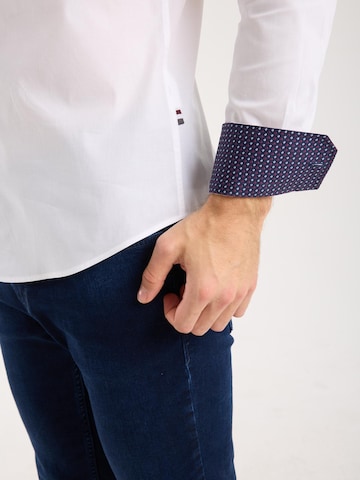 Slim fit Camicia business di 7Camicie in bianco