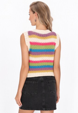 Pull-over 'Fashion Look' IZIA en blanc