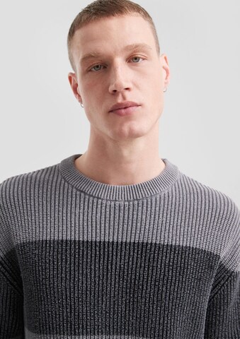 Pull-over QS en gris