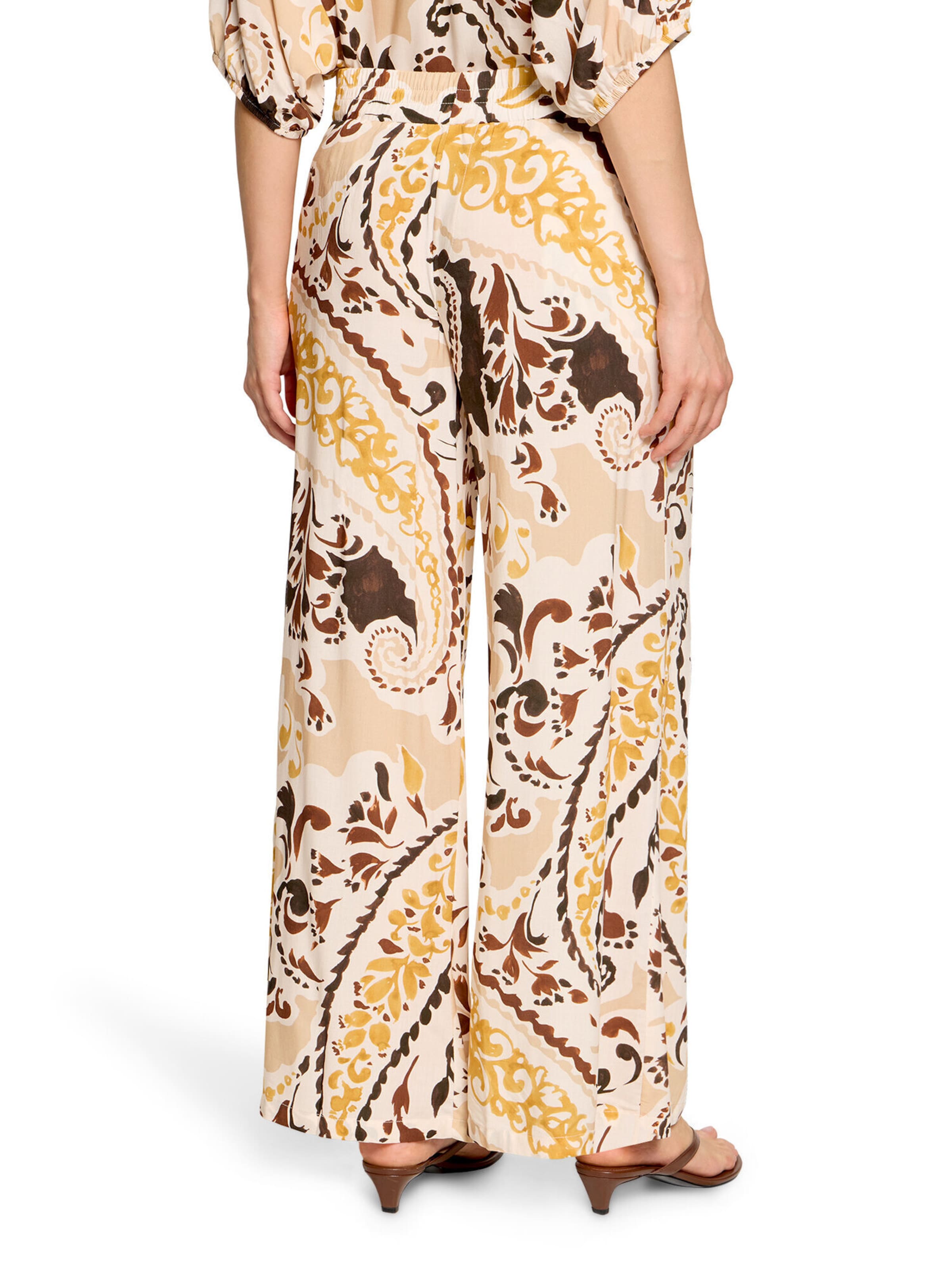 Cartoon Loose fit Trousers in Yellow